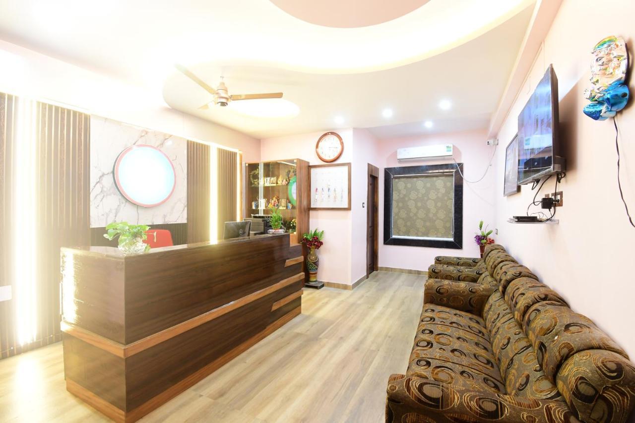 Hotel Sushree International Bhubaneswar Esterno foto