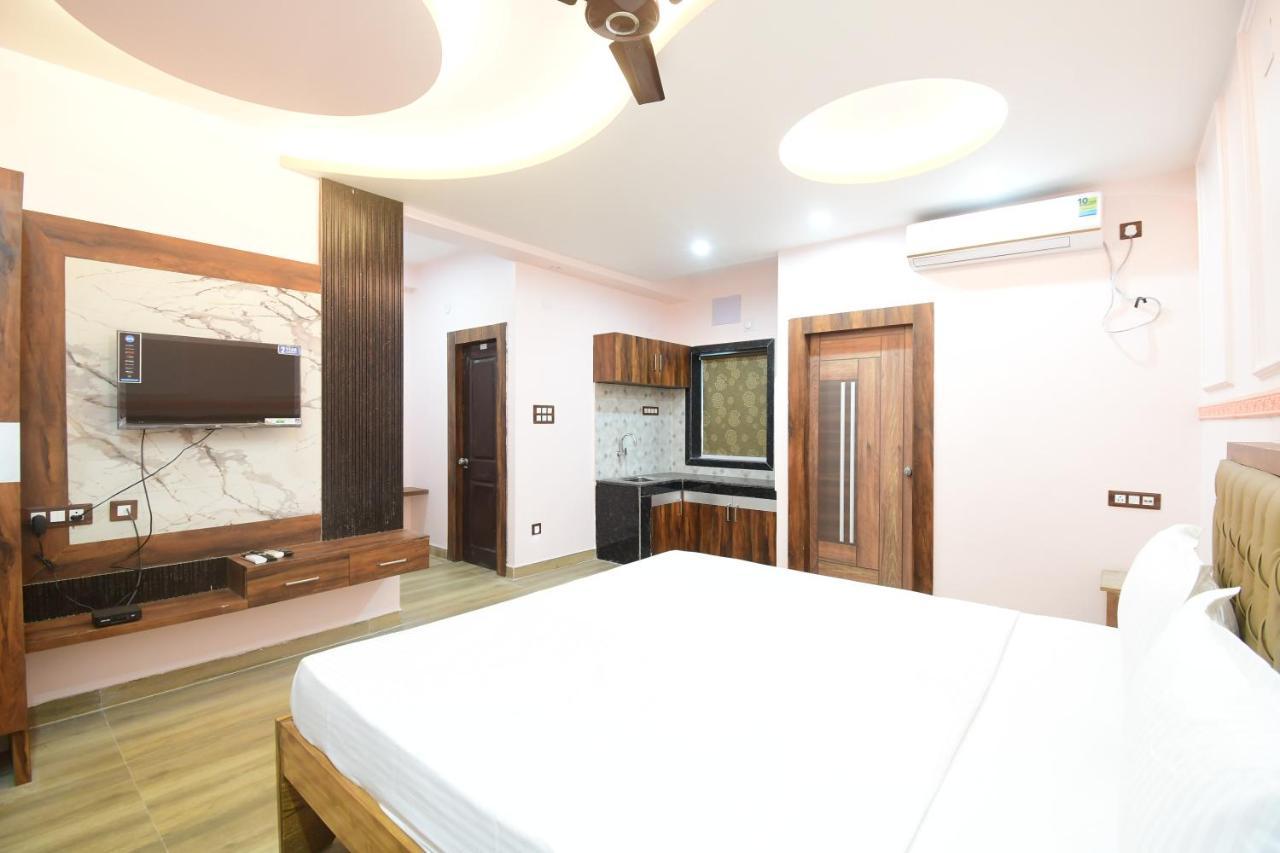 Hotel Sushree International Bhubaneswar Esterno foto