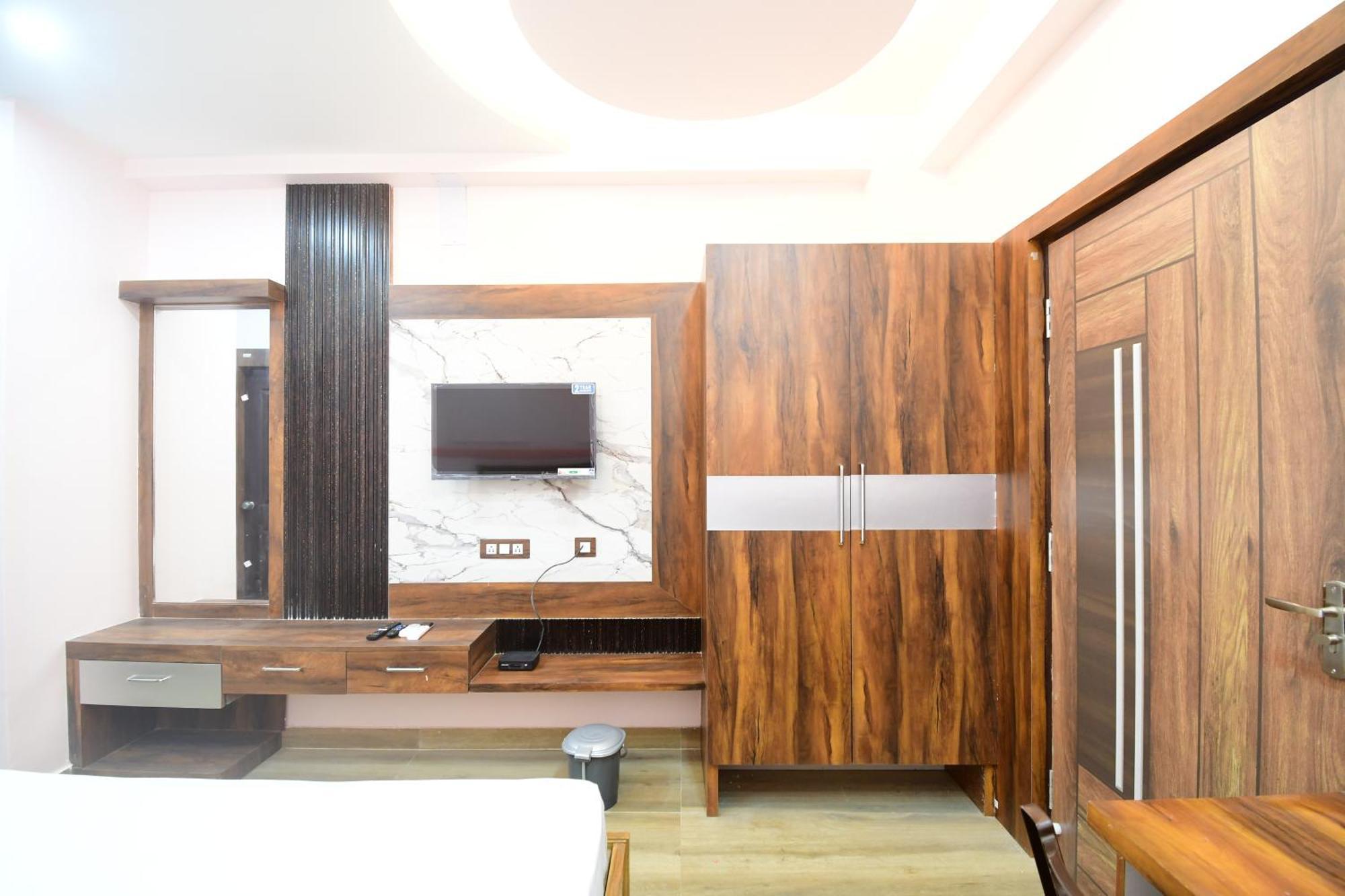 Hotel Sushree International Bhubaneswar Esterno foto